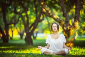 星空体育官网-科维托娃MAD大胜后意外败北，争议瞬间引爆全网热议